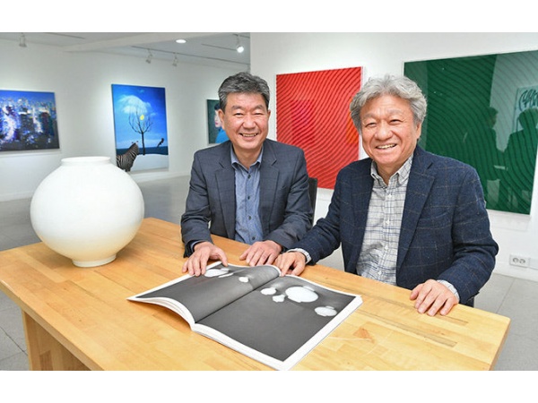 봉산문화거리 동원화랑 손동환 회장·손의권 대표